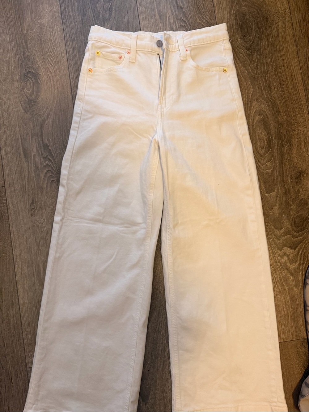 GAP White Wide-Leg Jeans